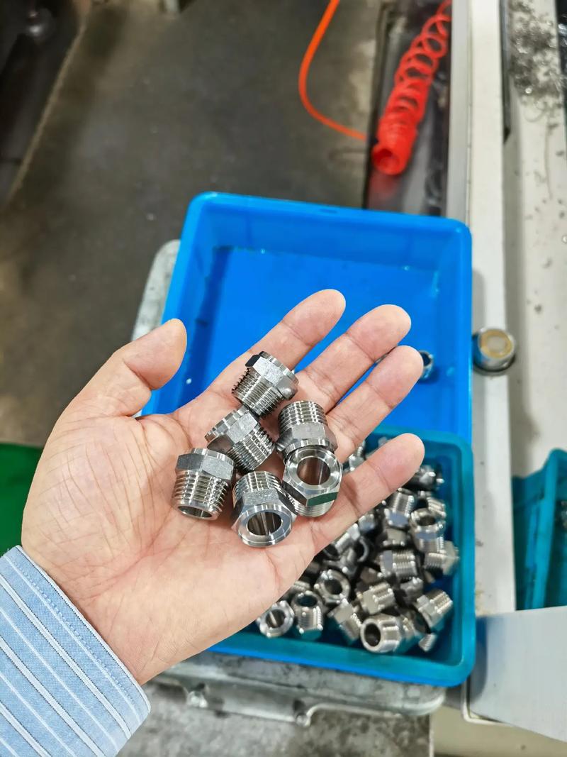 源头实力厂家 建筑用金属配件制造的专业力量